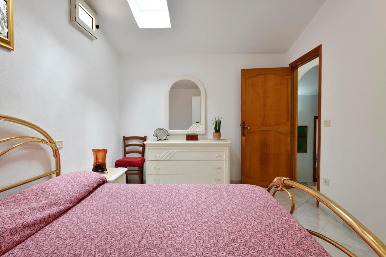 Appartamento Holiday Cala Gonone Exterior photo
